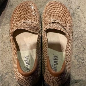 Algeria loafers size 40